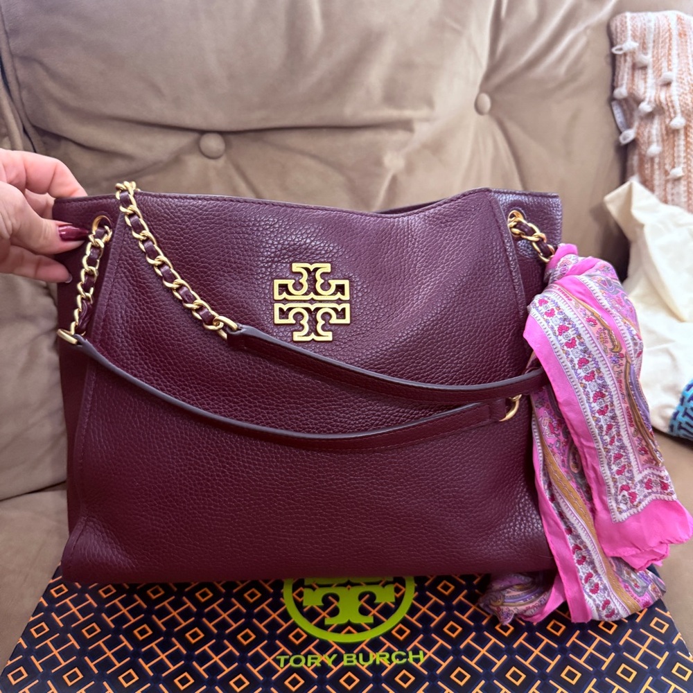 Tory Burch Plum Leather Shoulder Bag with Gold Accents